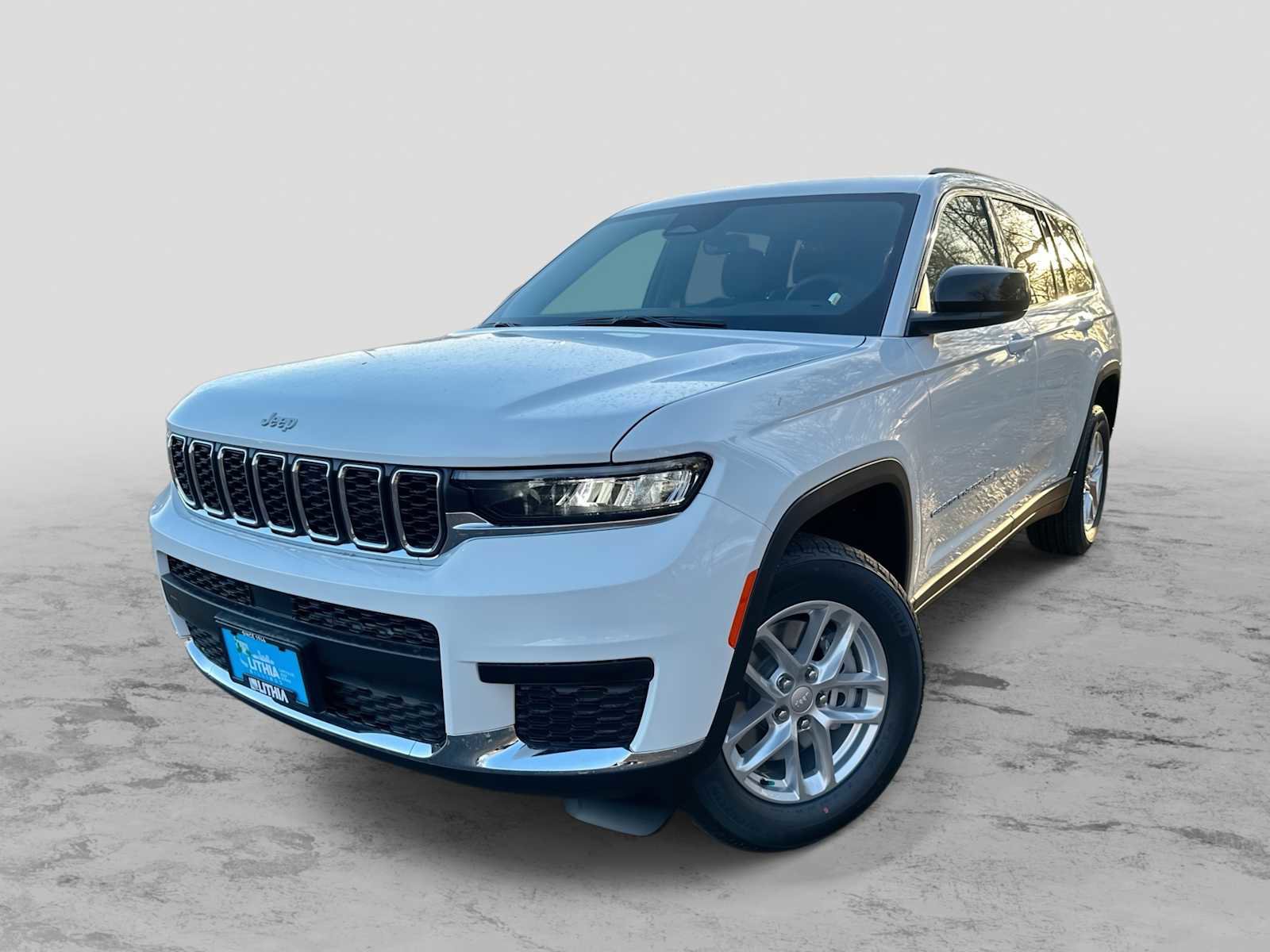 New 2025 Jeep Grand Cherokee L Laredo w/ Luxury Tech Group I image 1