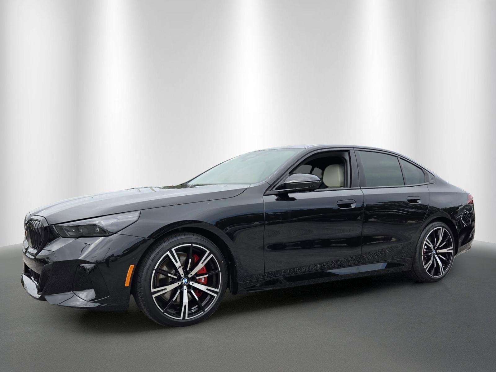 New 2027 BMW 540i xDrive w/ M Sport Package AWD/4WD image 3