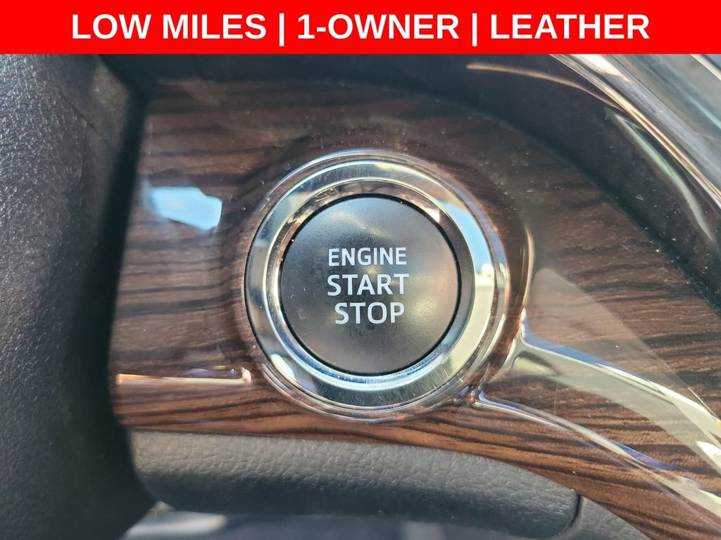 Used 2015 Toyota Avalon Limited FWD image 33