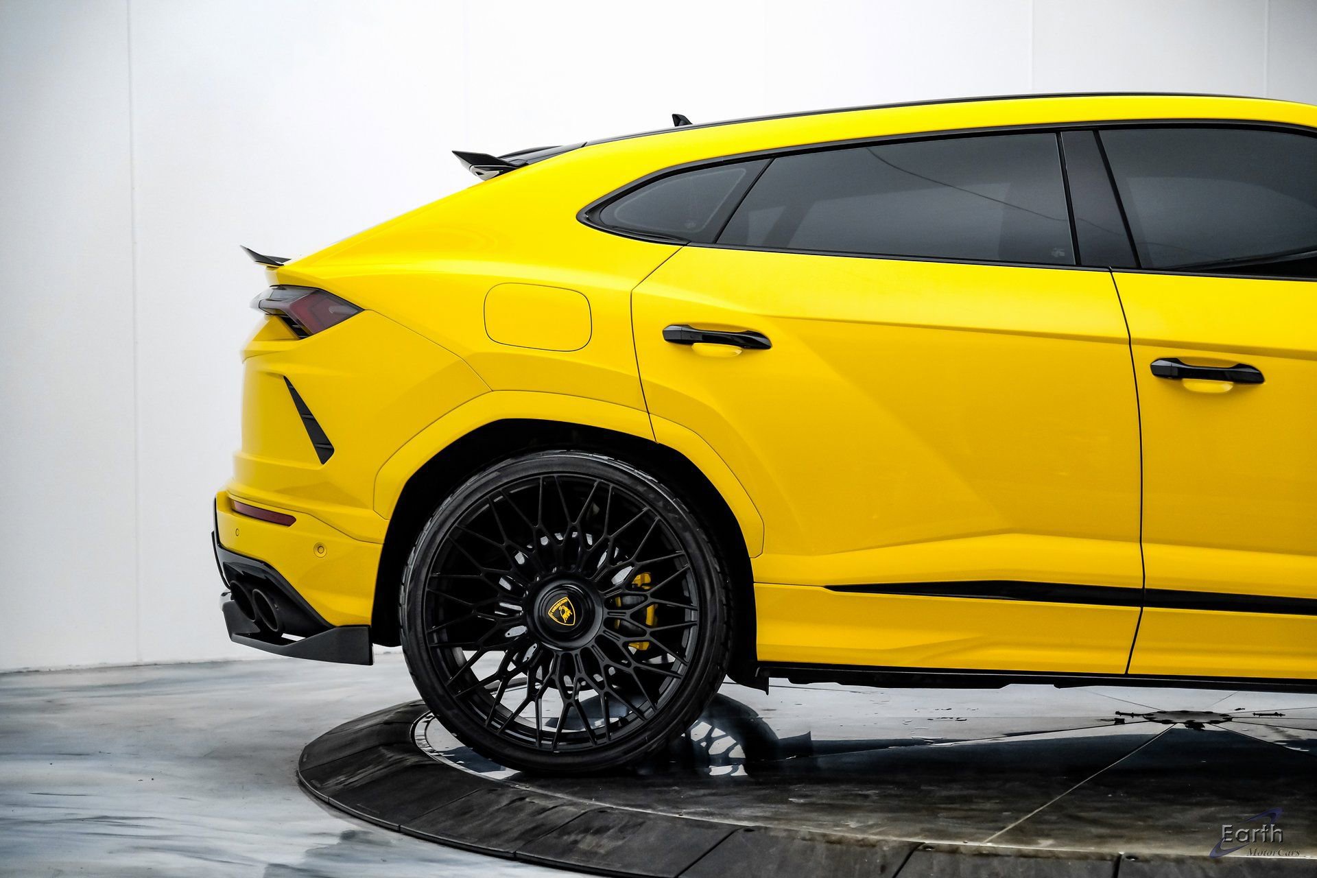 Used 2021 Lamborghini Urus image 23