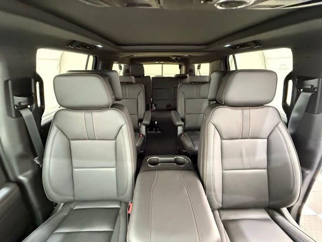 New 2025 Chevrolet Suburban RST w/ RST Capability Package image 34