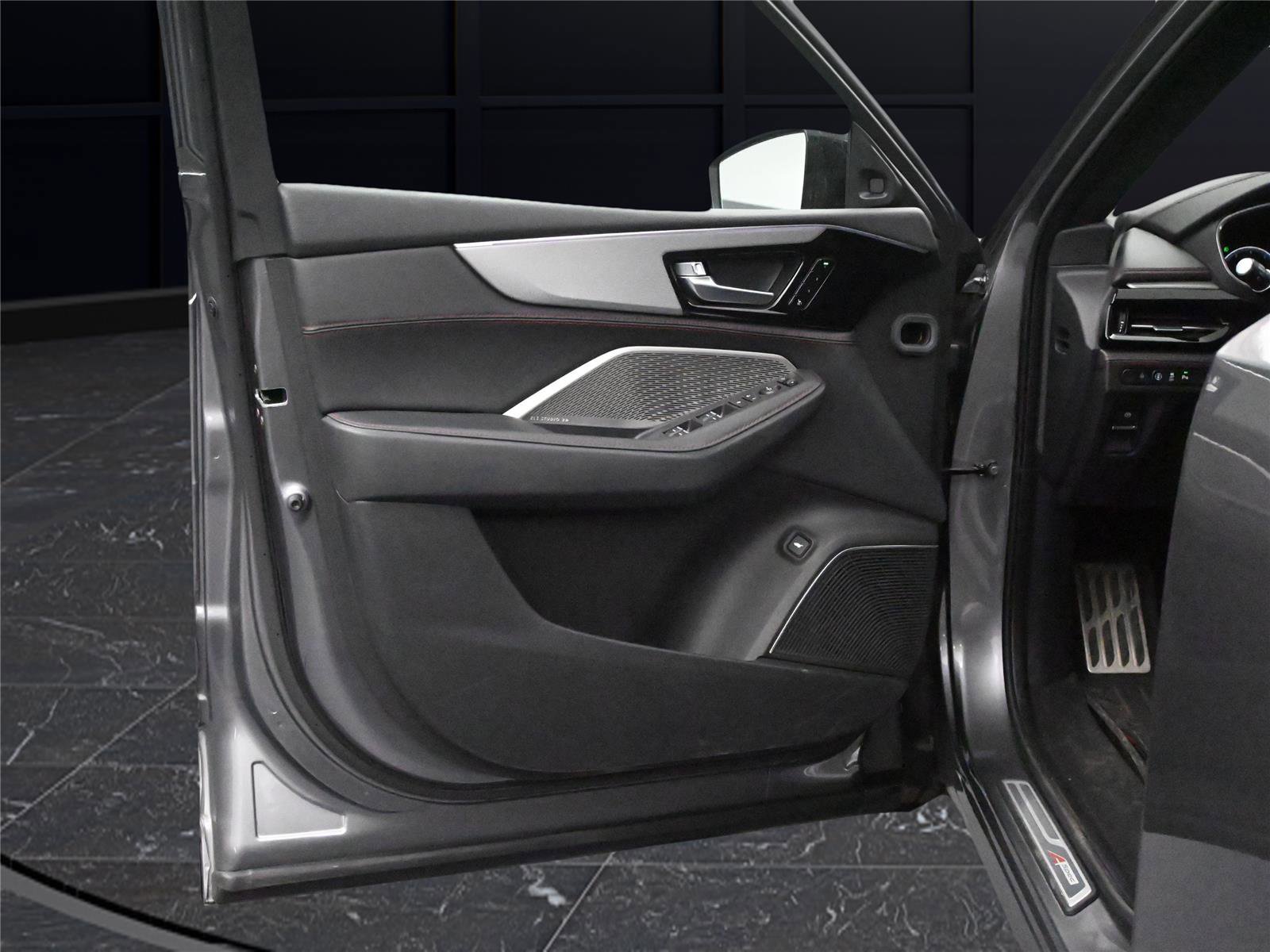 Certified 2024 Acura MDX A-Spec image 6