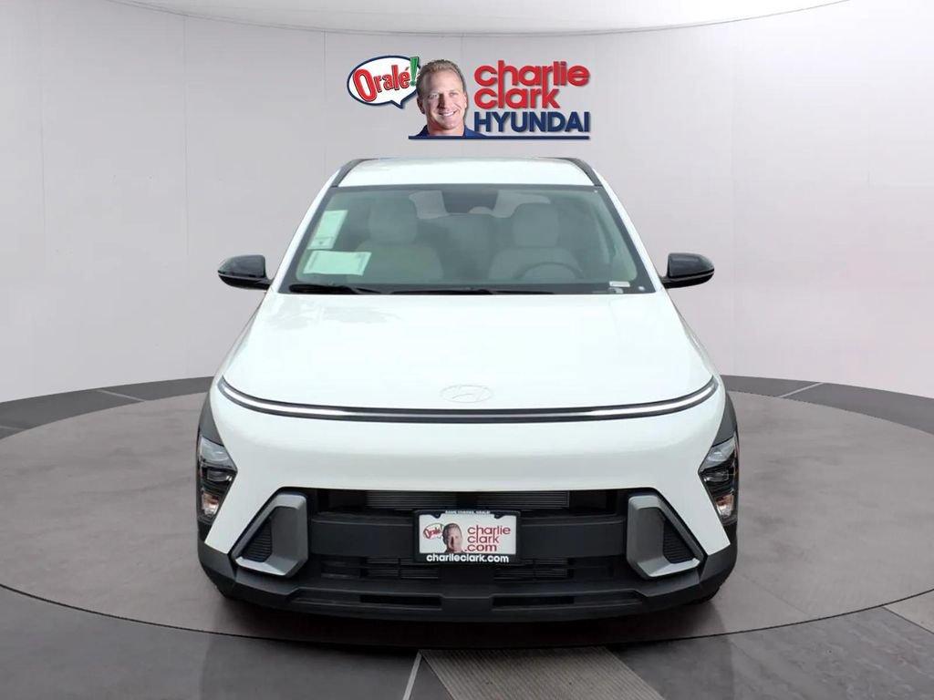 New 2026 Hyundai Kona SEL Sport FWD image 8