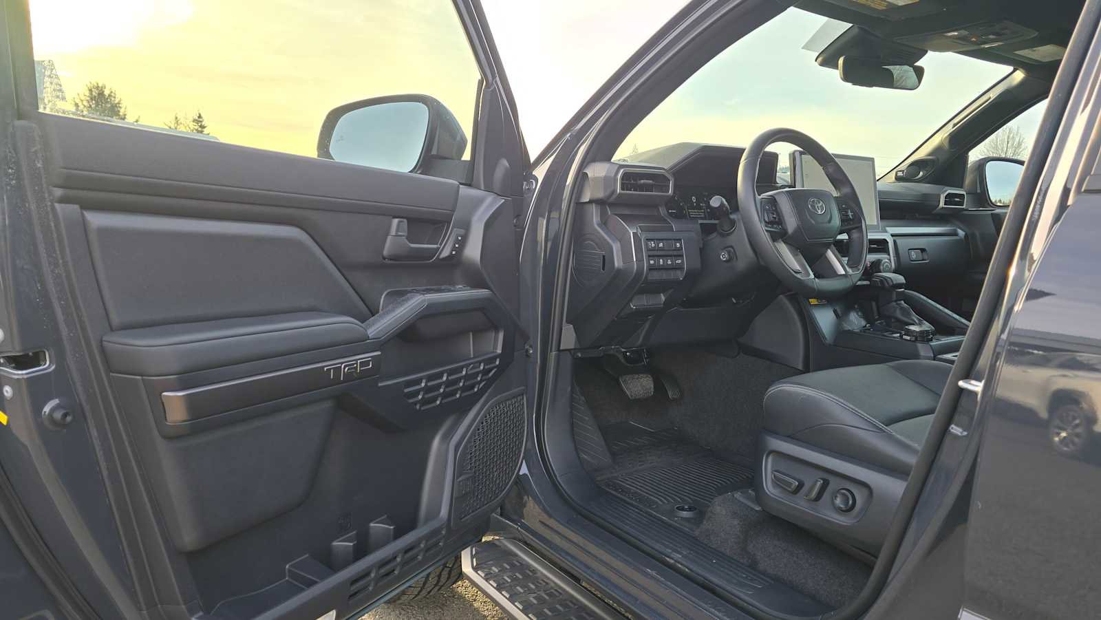 Certified 2025 Toyota 4Runner TRD Off-Road Premium image 22