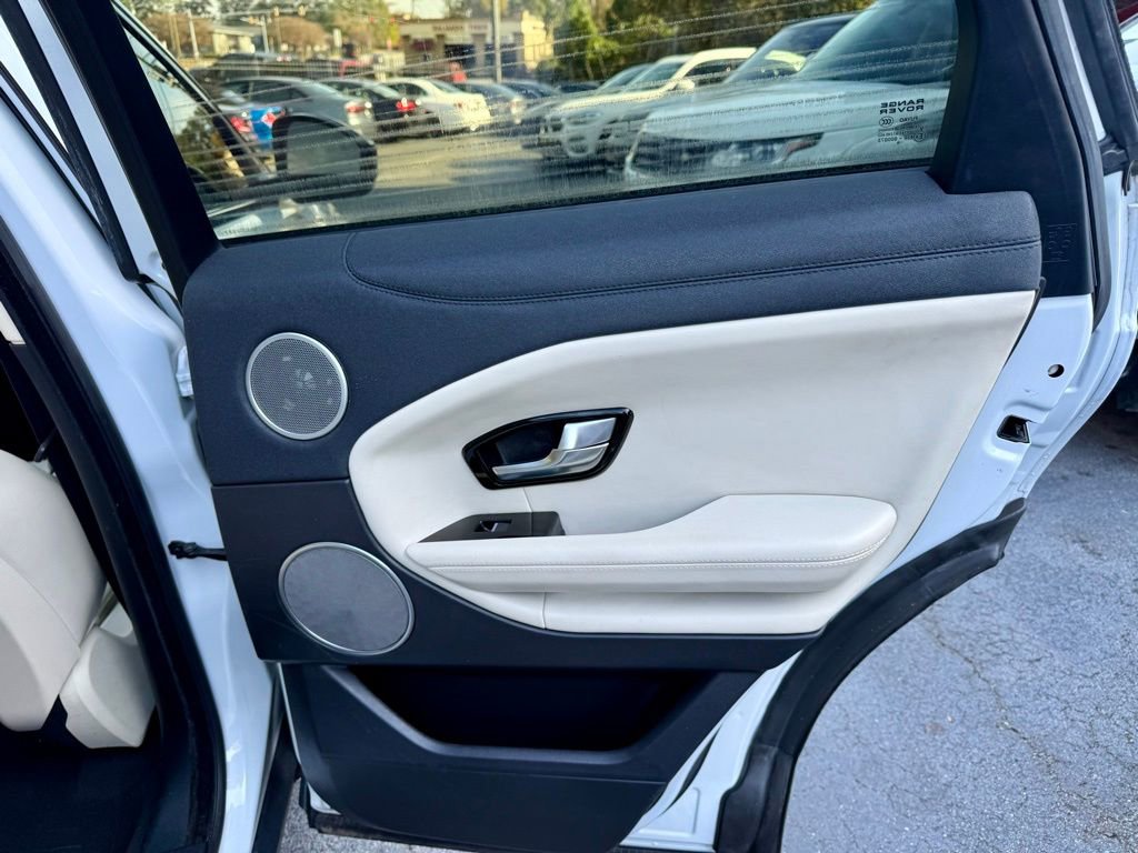 Used 2016 Land Rover Range Rover Evoque HSE image 27