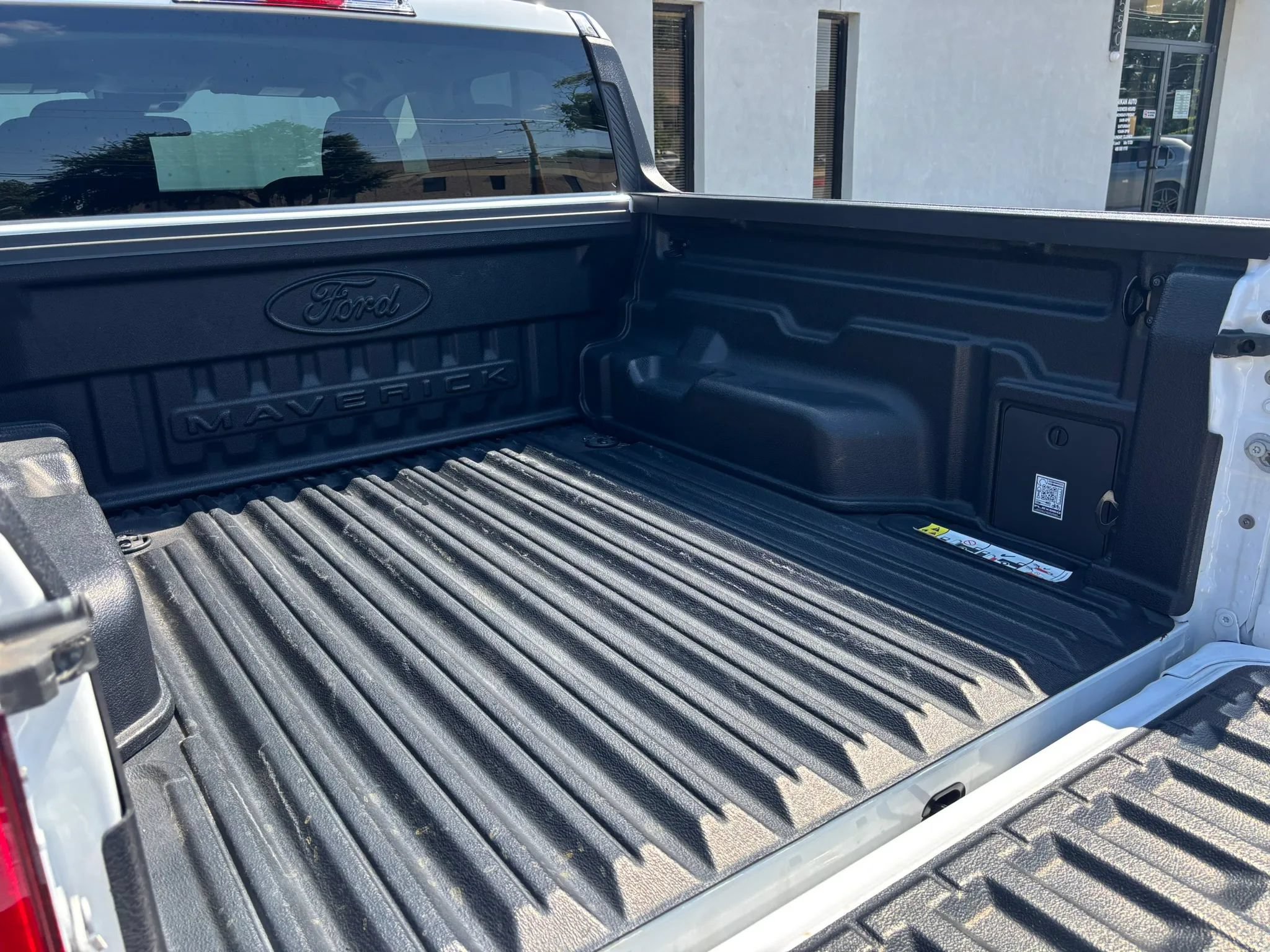 Used 2024 Ford Maverick XLT w/ XLT Luxury Package FWD image 6
