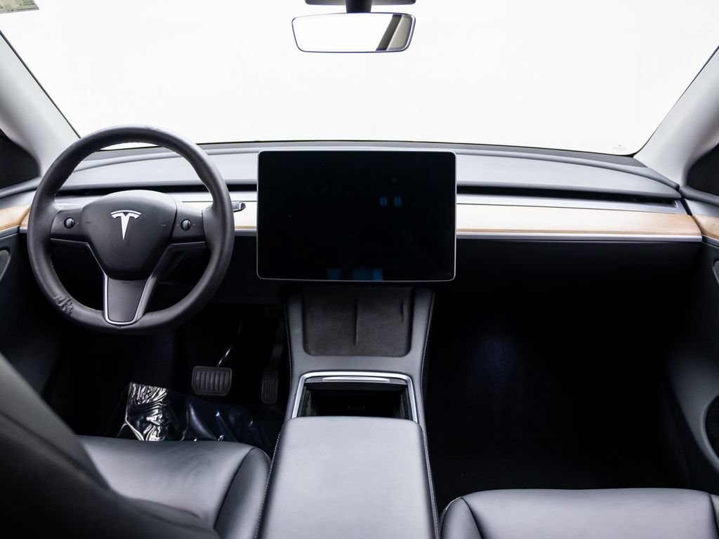 Used 2023 Tesla Model Y Long Range AWD/4WD image 11