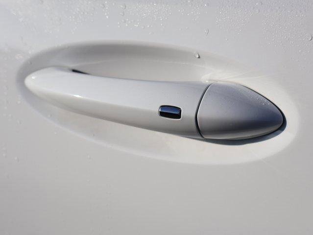 New 2025 Buick Envision Sport Touring image 18