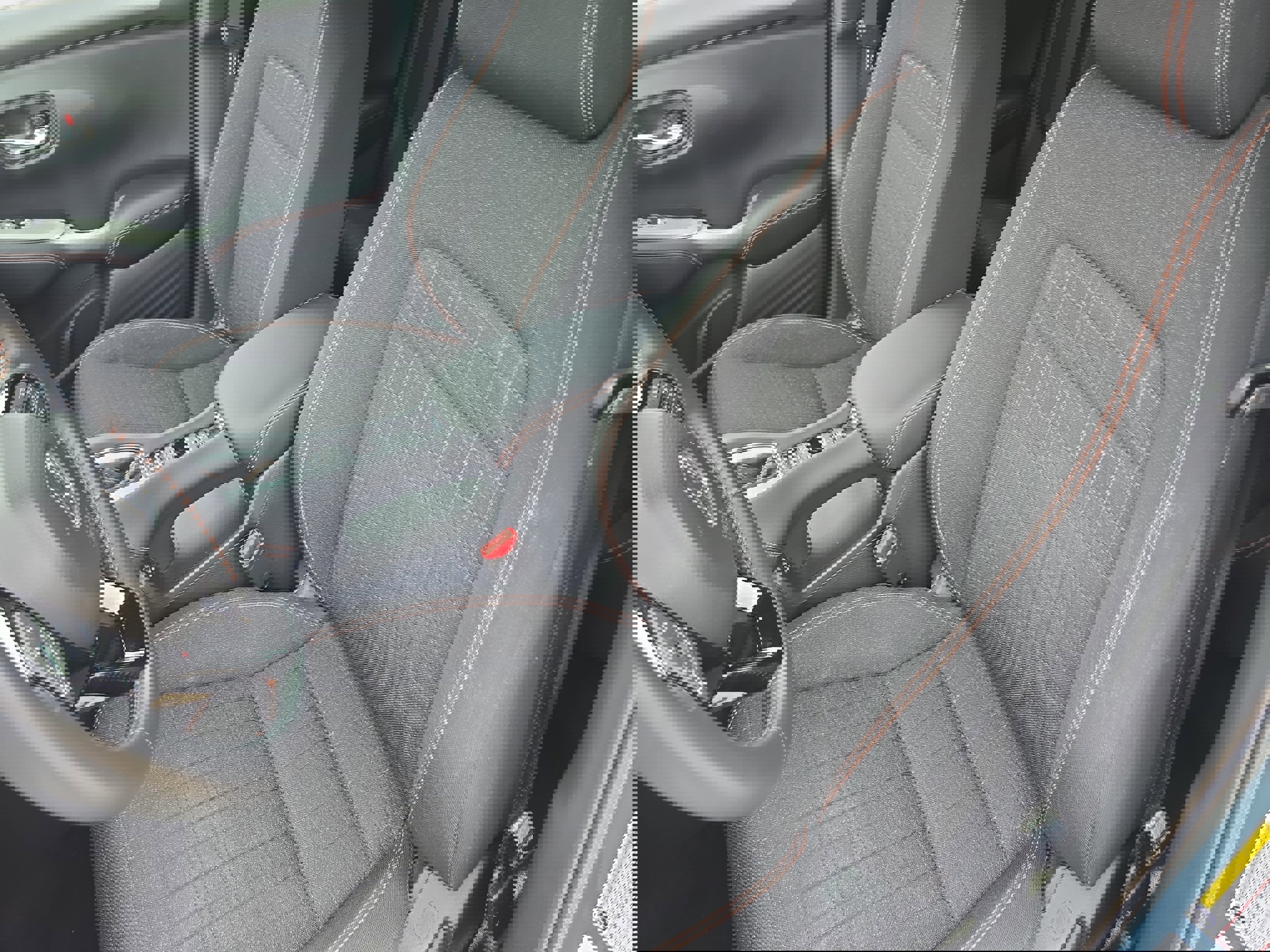 Used 2024 Honda HR-V Sport image 14