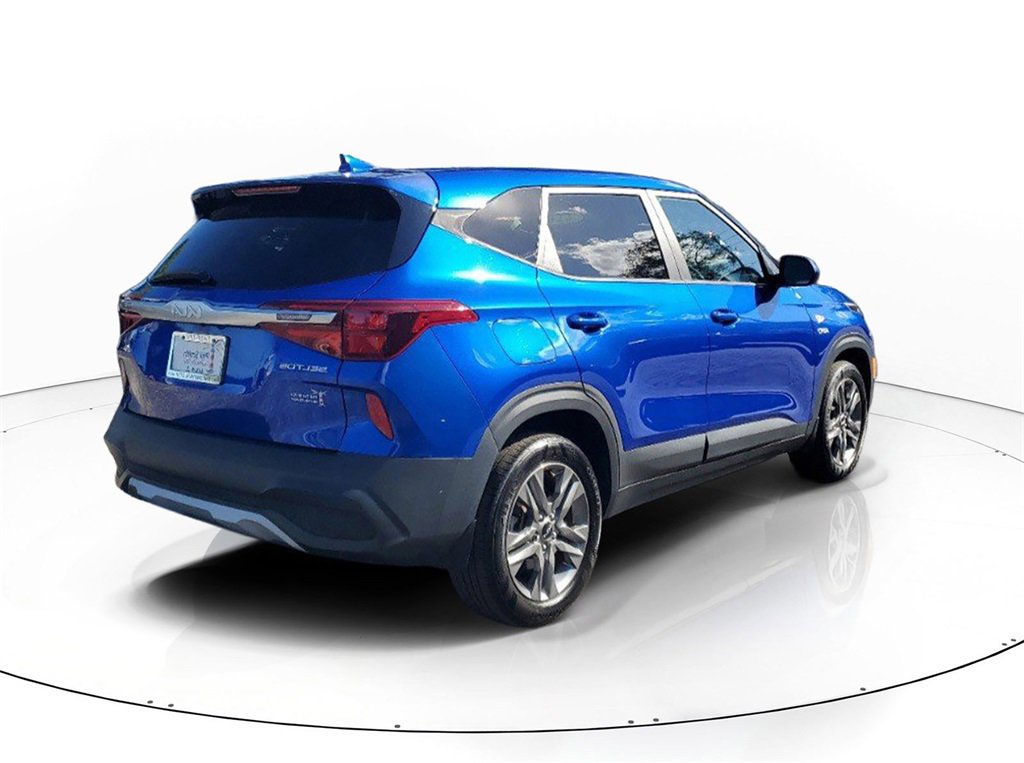 Certified 2022 Kia Seltos LX image 6