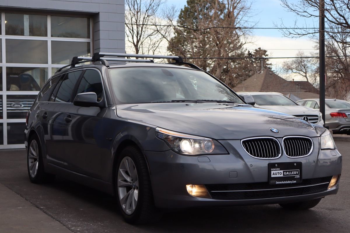 Used 2010 BMW 535i xDrive Wagon image 7