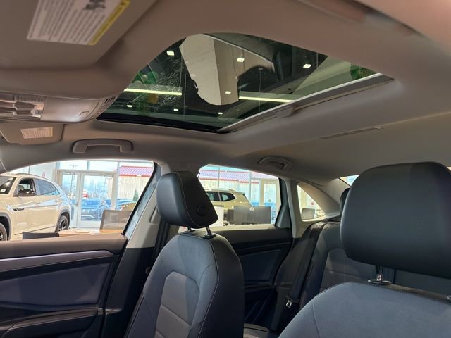 New 2026 Volkswagen Jetta SE image 11