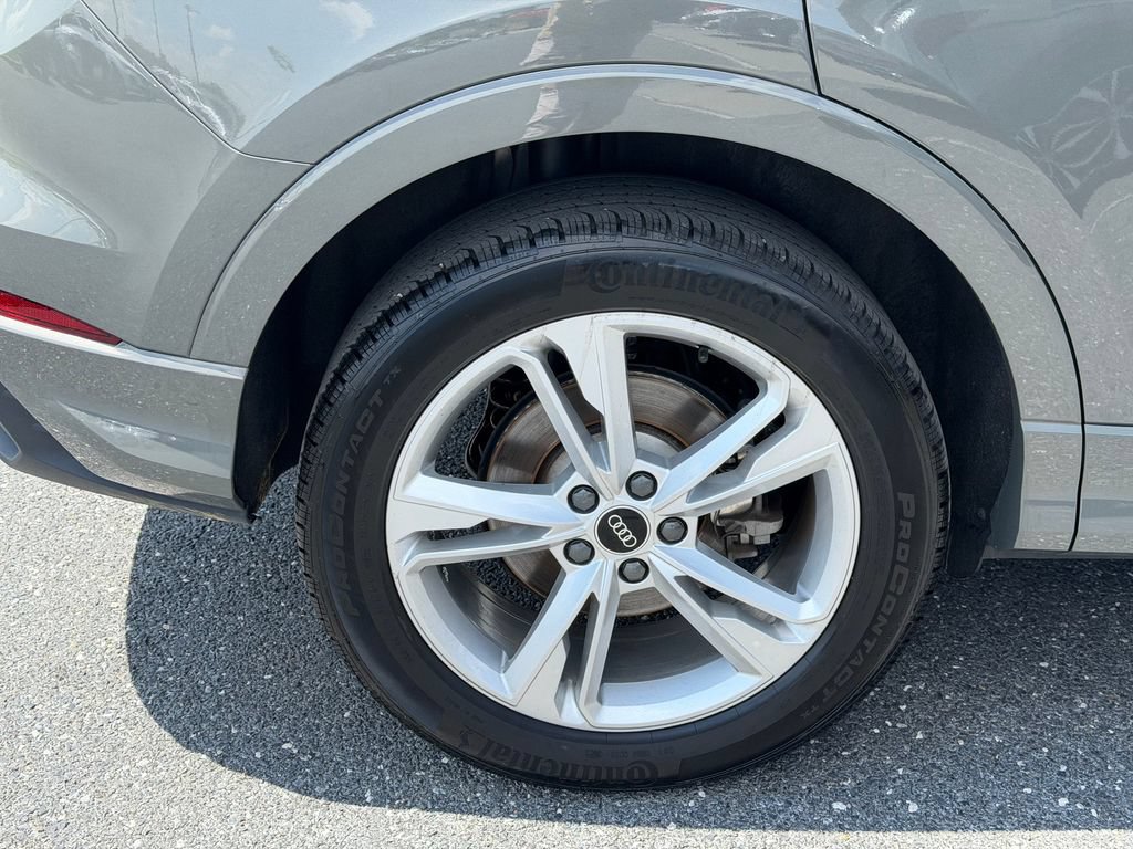 Certified 2023 Audi Q3 2.0T Premium Plus w/ Premium Plus Package AWD/4WD image 12