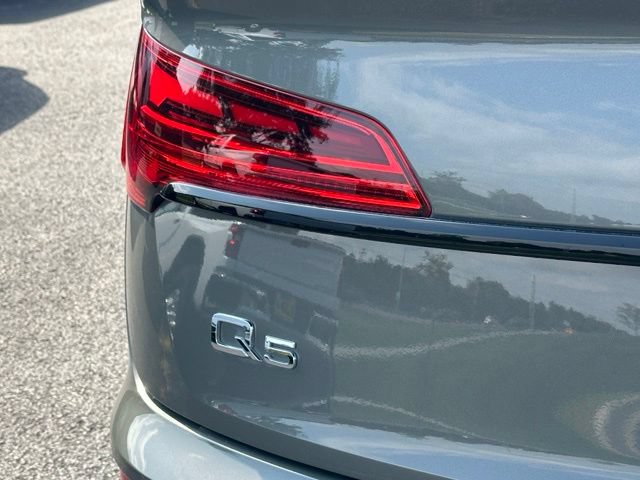 Used 2023 Audi Q5 2.0T Premium Plus w/ Premium Plus Package AWD/4WD image 14
