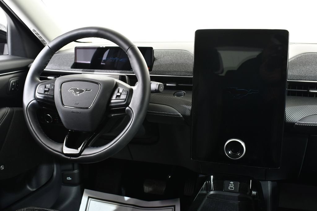 Used 2025 Ford Mustang Mach-E Premium AWD/4WD image 8