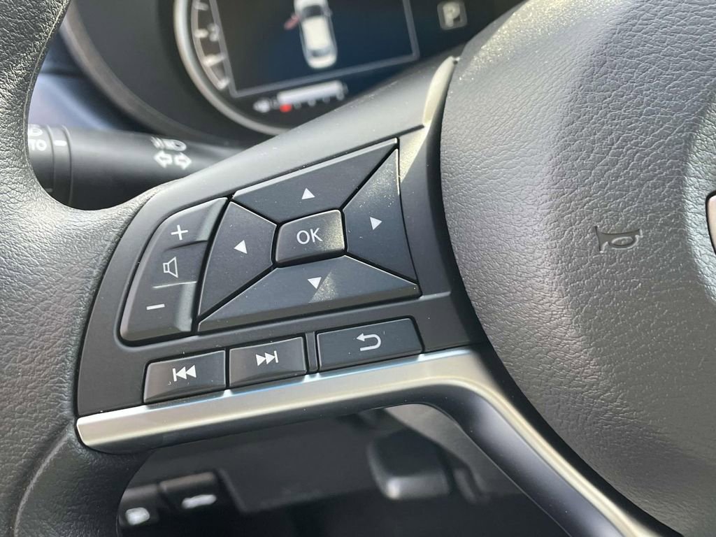 New 2025 Nissan Versa SV w/ Trunk Package image 19
