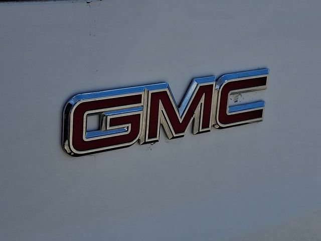 Used 2024 GMC Savana 2500 w/ Driver Convenience Package image 32