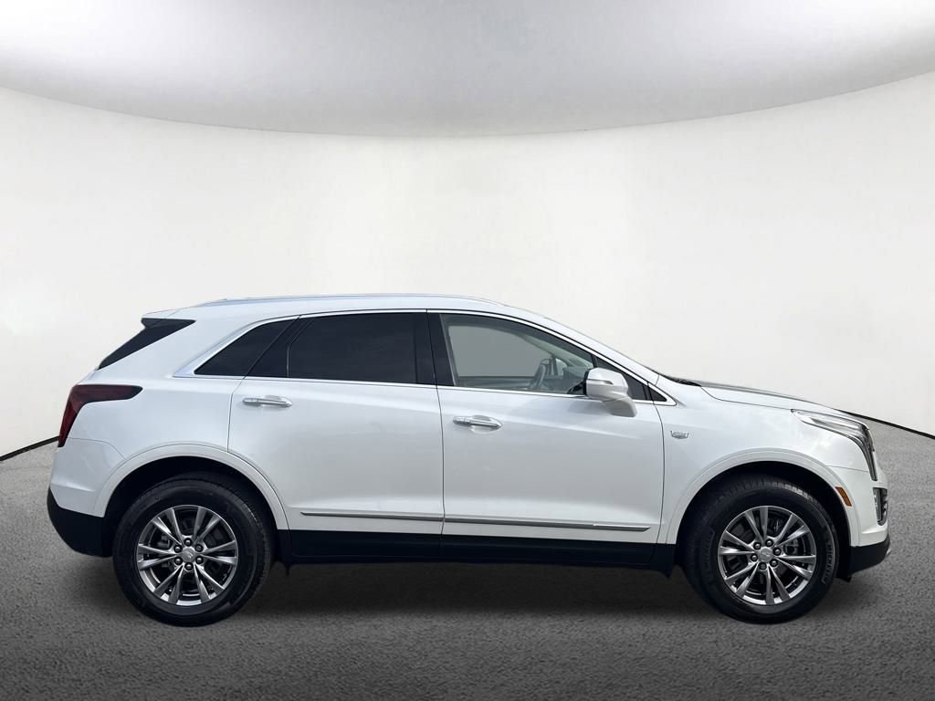 Certified 2023 Cadillac XT5 Premium Luxury w/ LPO, Floor Liner Package image 8