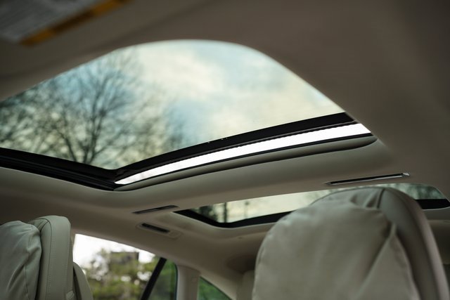 Used 2022 Mercedes-Benz EQS 580 4MATIC Sedan image 33