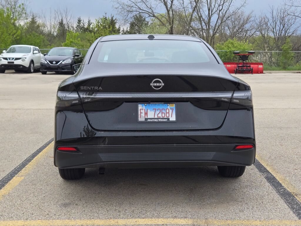 Used 2026 Nissan Sentra SV w/ Floor Mat Package FWD image 5