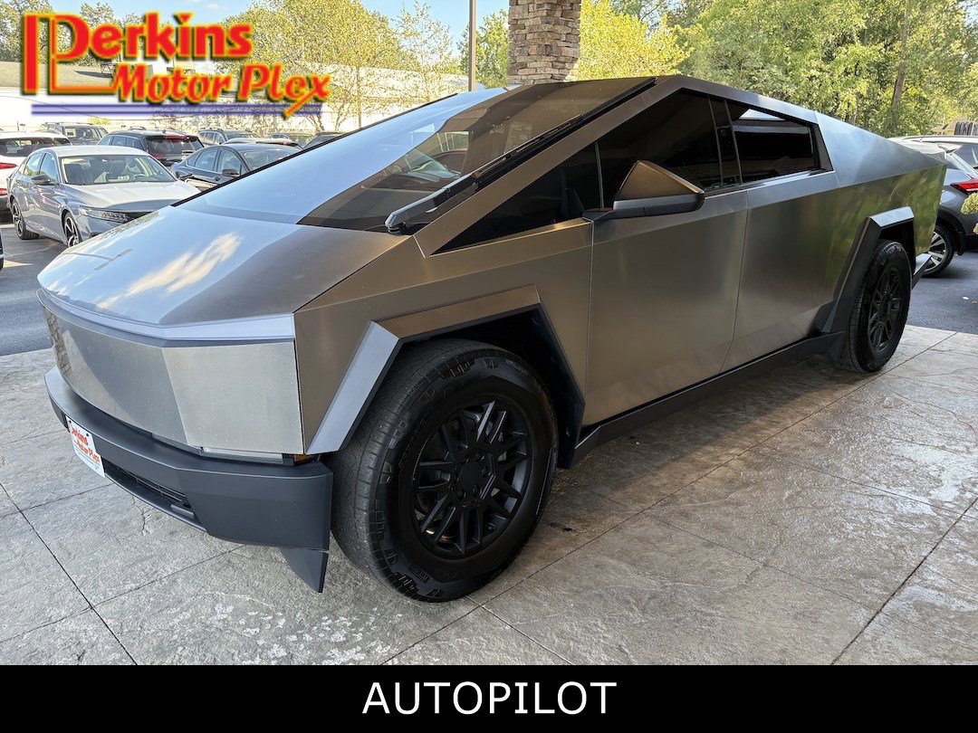 Used 2024 Tesla Cybertruck AWD Crew Cab