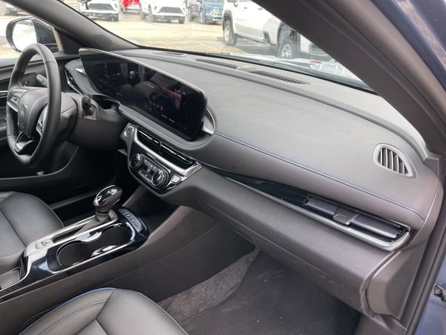Certified 2024 Buick Envista Sport Touring w/ Convenience I Package image 18