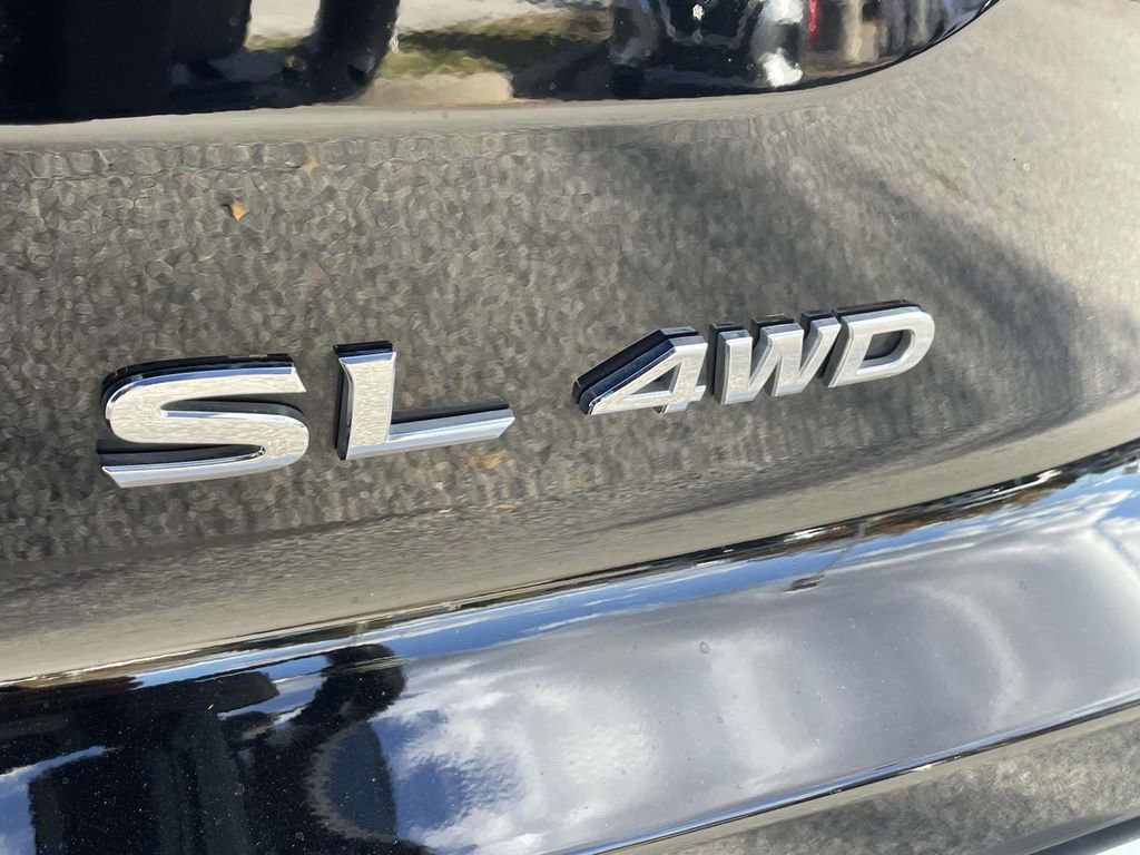 Used 2023 Nissan Pathfinder SL image 8