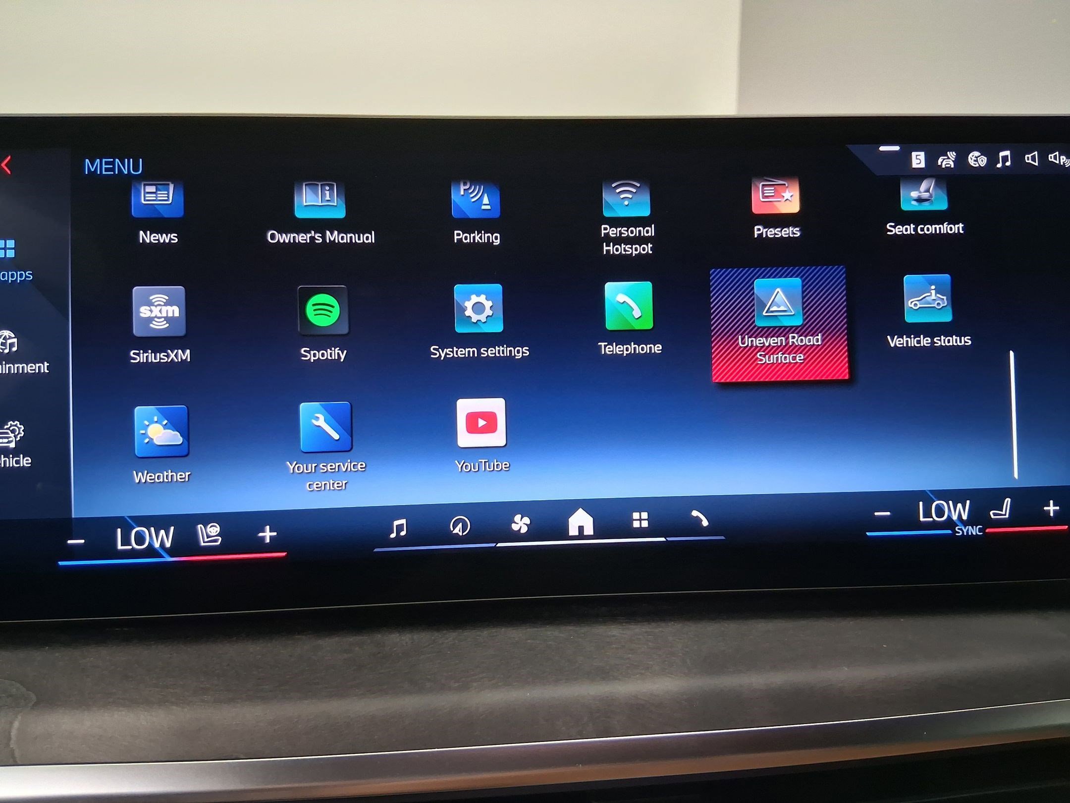 New 2026 BMW X5 M60i AWD/4WD image 28