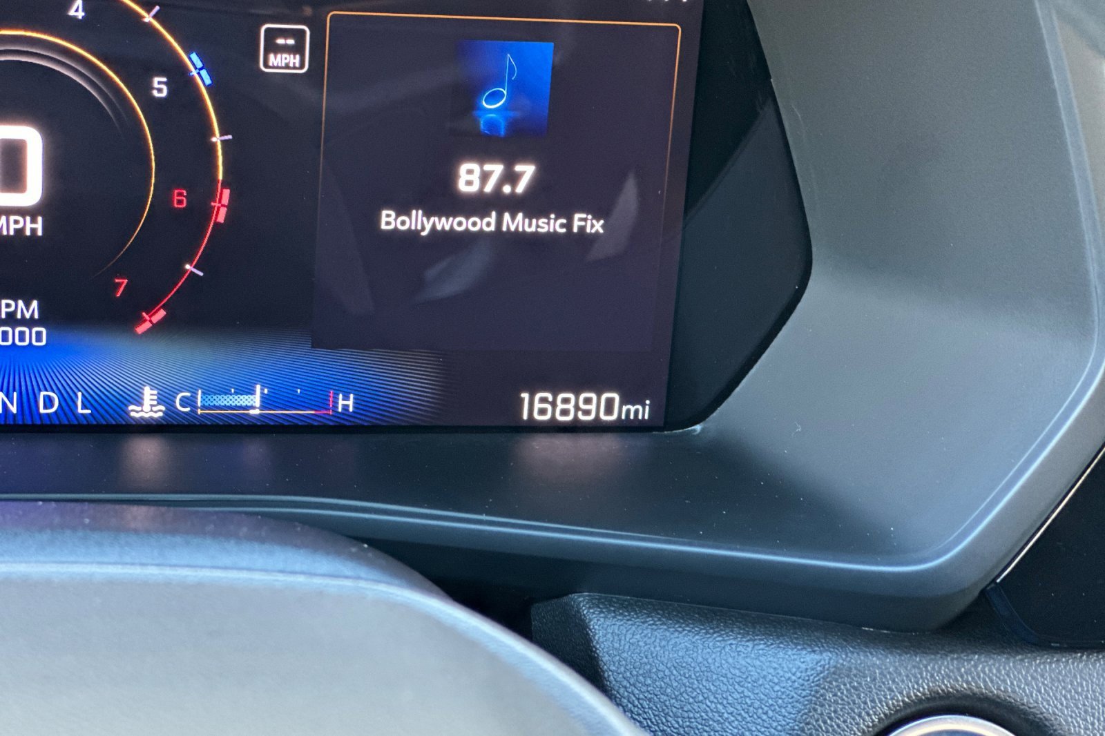 Used 2024 Chevrolet Colorado W/T image 29