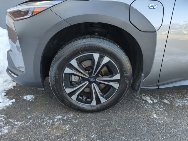 Used 2025 Subaru Solterra Premium image 32