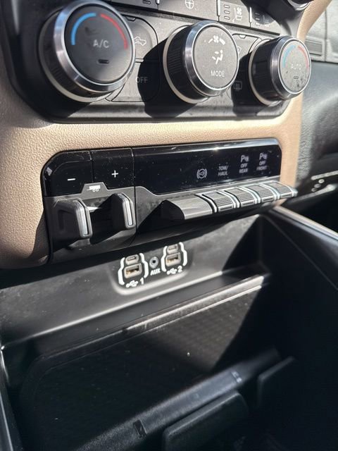 Used 2022 RAM 2500 Laramie AWD/4WD image 13
