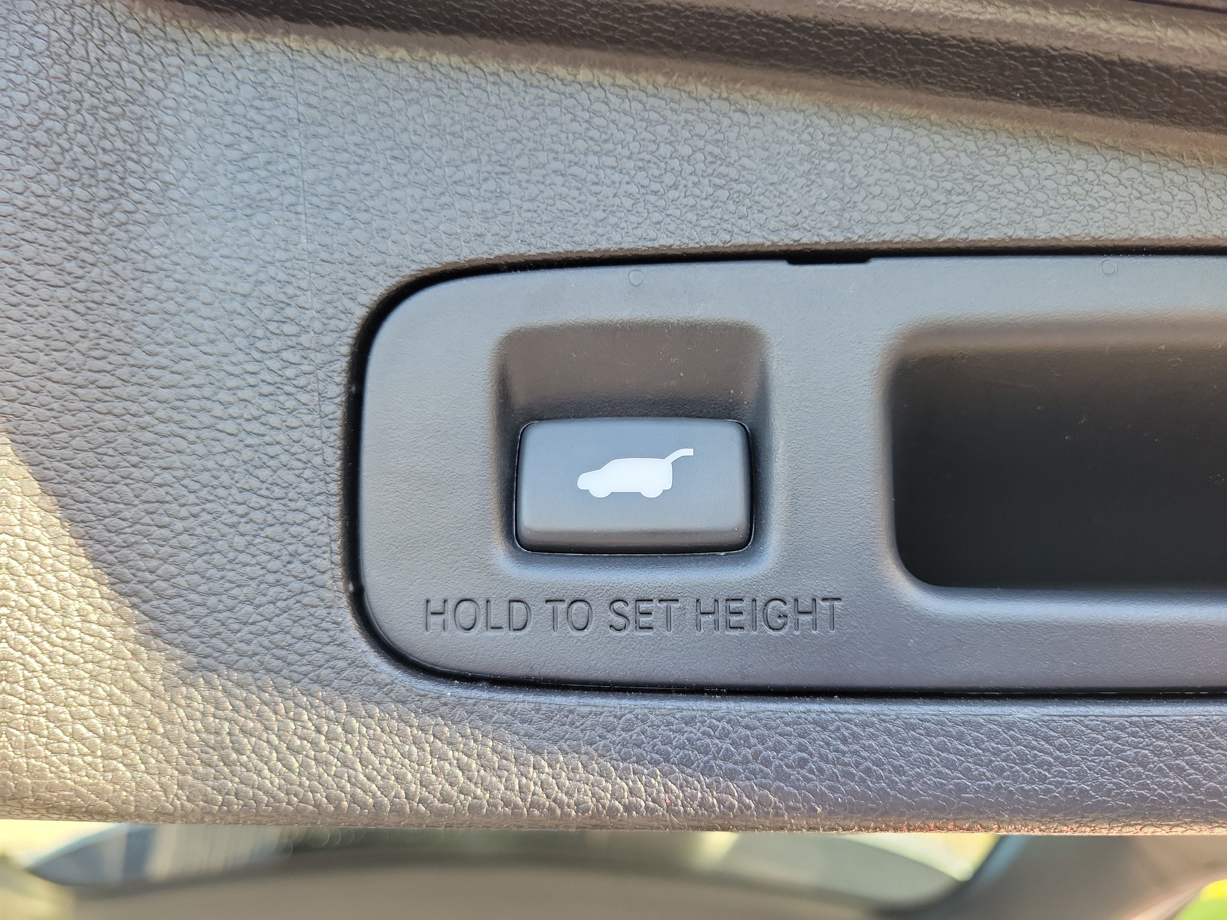 Used 2021 Honda CR-V EX-L image 9