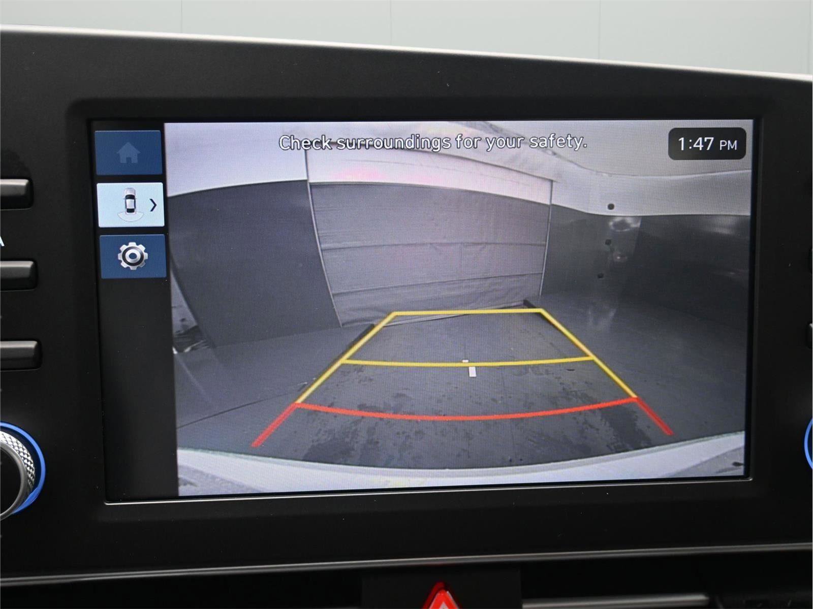 Certified 2025 Hyundai Elantra Sport image 14