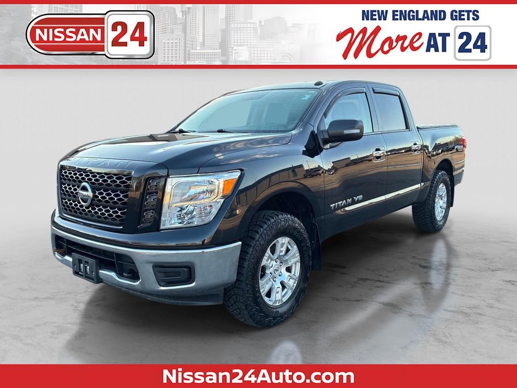 Used 2019 Nissan Titan SV image 1