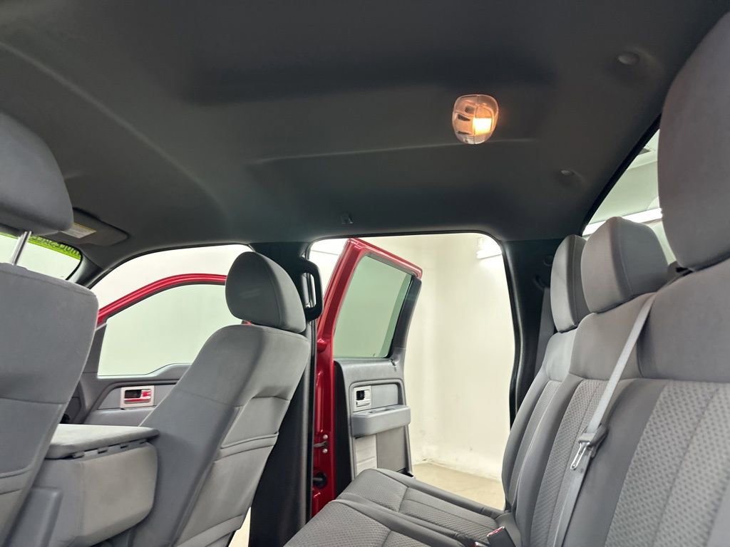 Used 2011 Ford F150 XLT w/ XLT Chrome Pkg image 28
