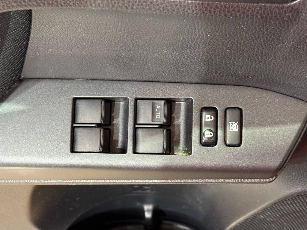 Used 2017 Toyota RAV4 LE w/ Carpet Mat Package AWD/4WD image 16