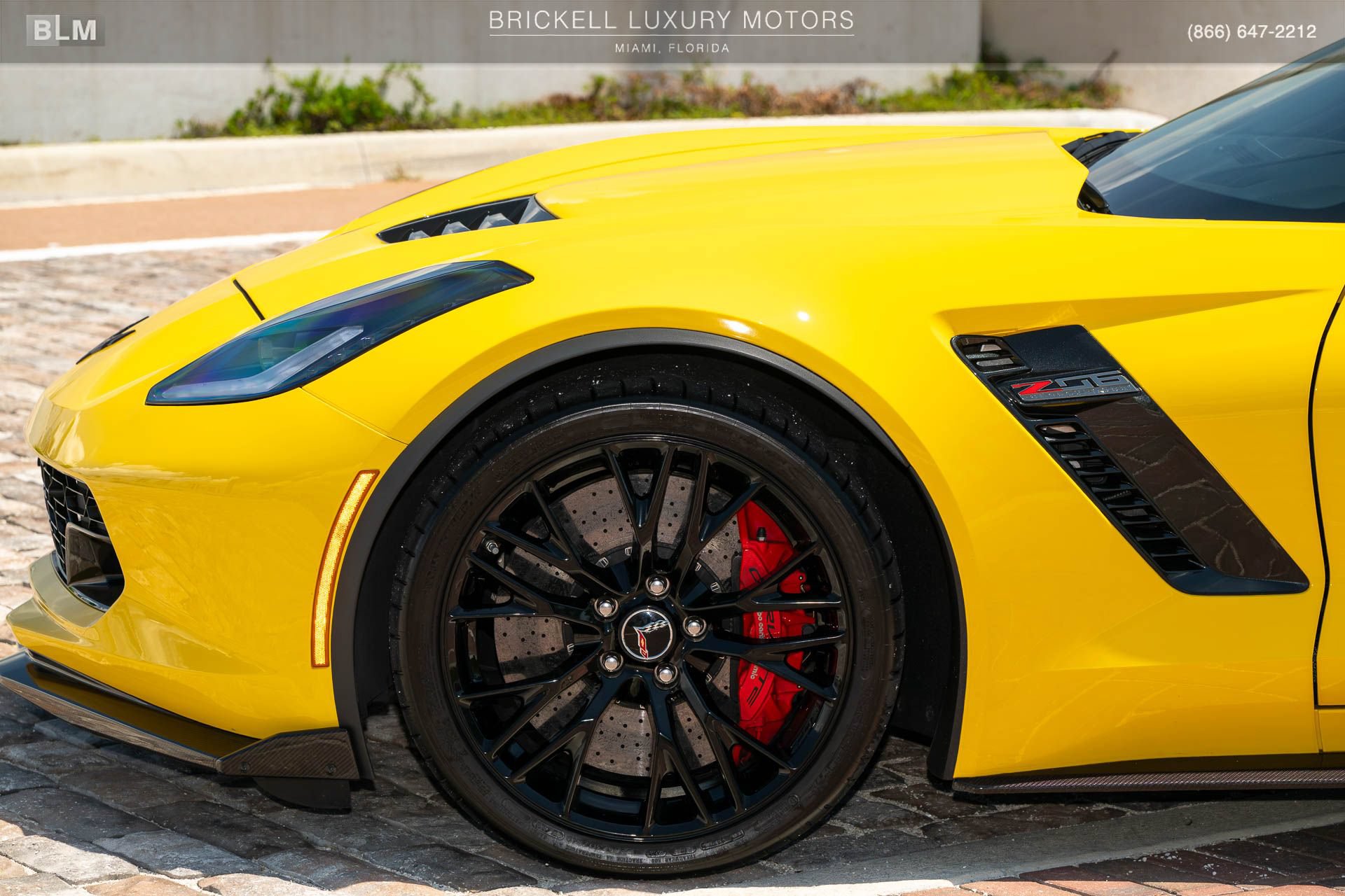 Used 2015 Chevrolet Corvette Z06 w/ 3LZ Preferred Equipment Group RWD image 43
