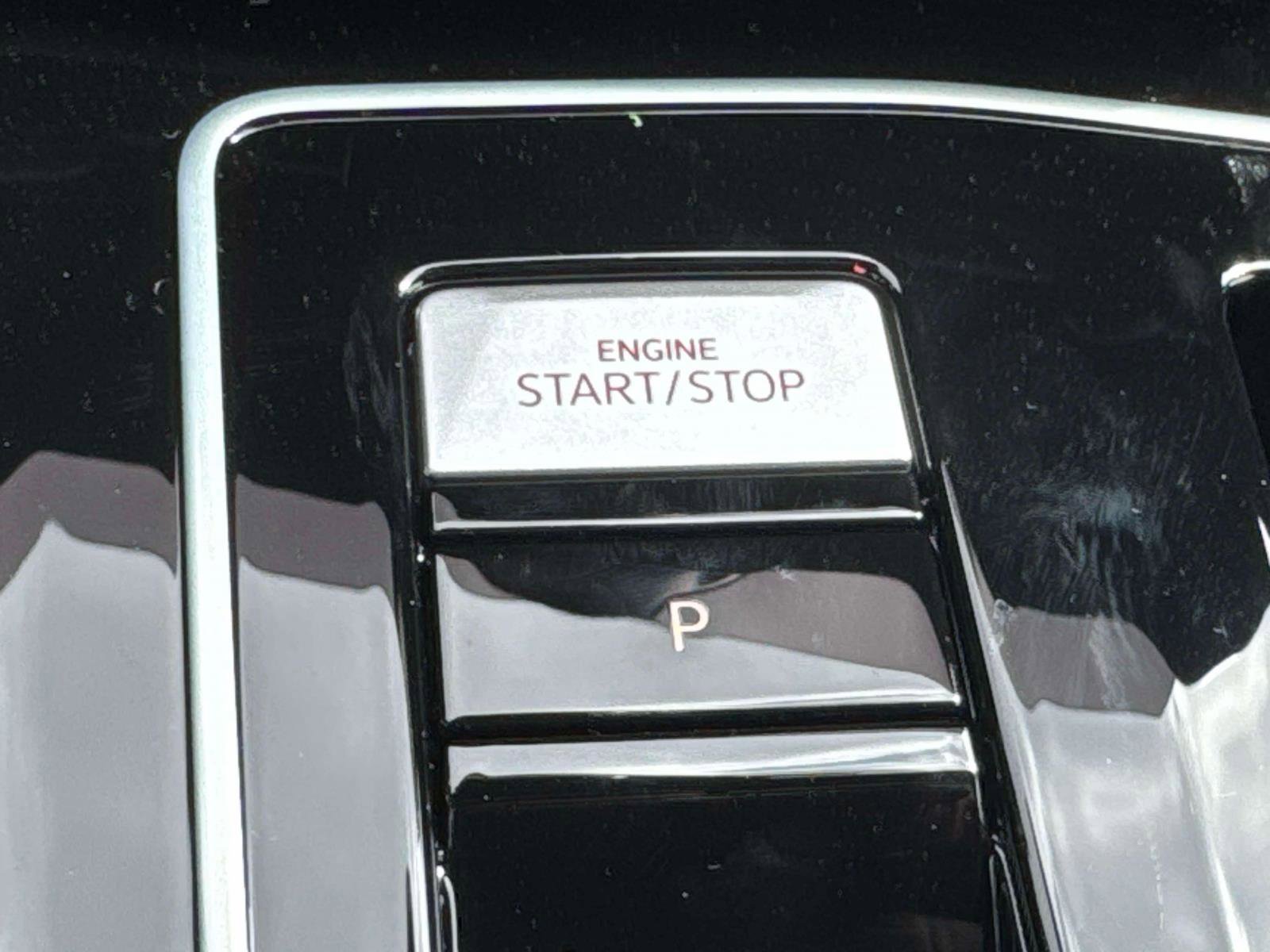 New 2025 Volkswagen GTI SE image 19