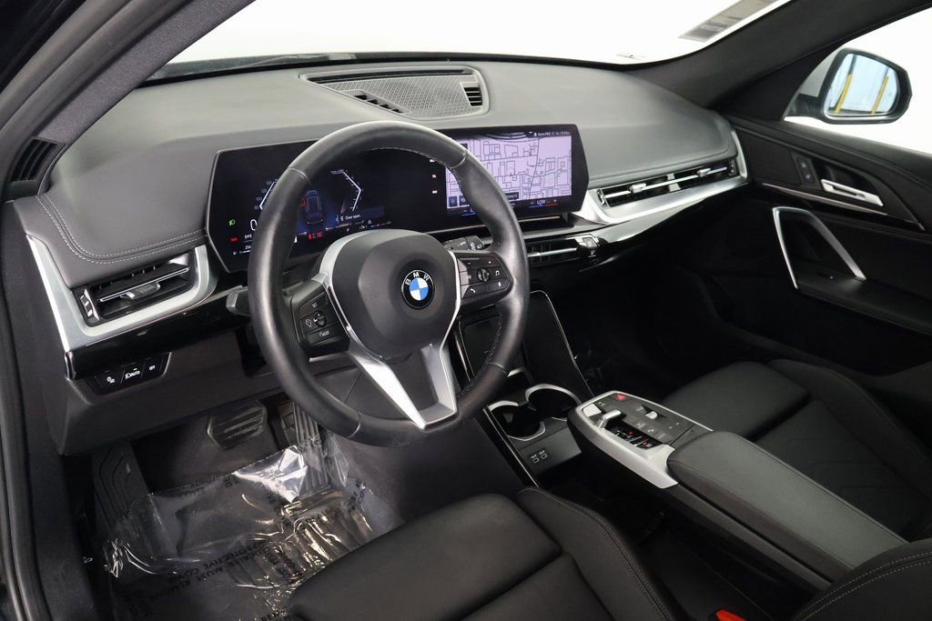 Used 2023 BMW X1 xDrive28i w/ Convenience Package AWD/4WD image 7