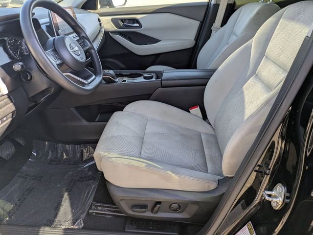 Used 2024 Nissan Rogue SV image 11
