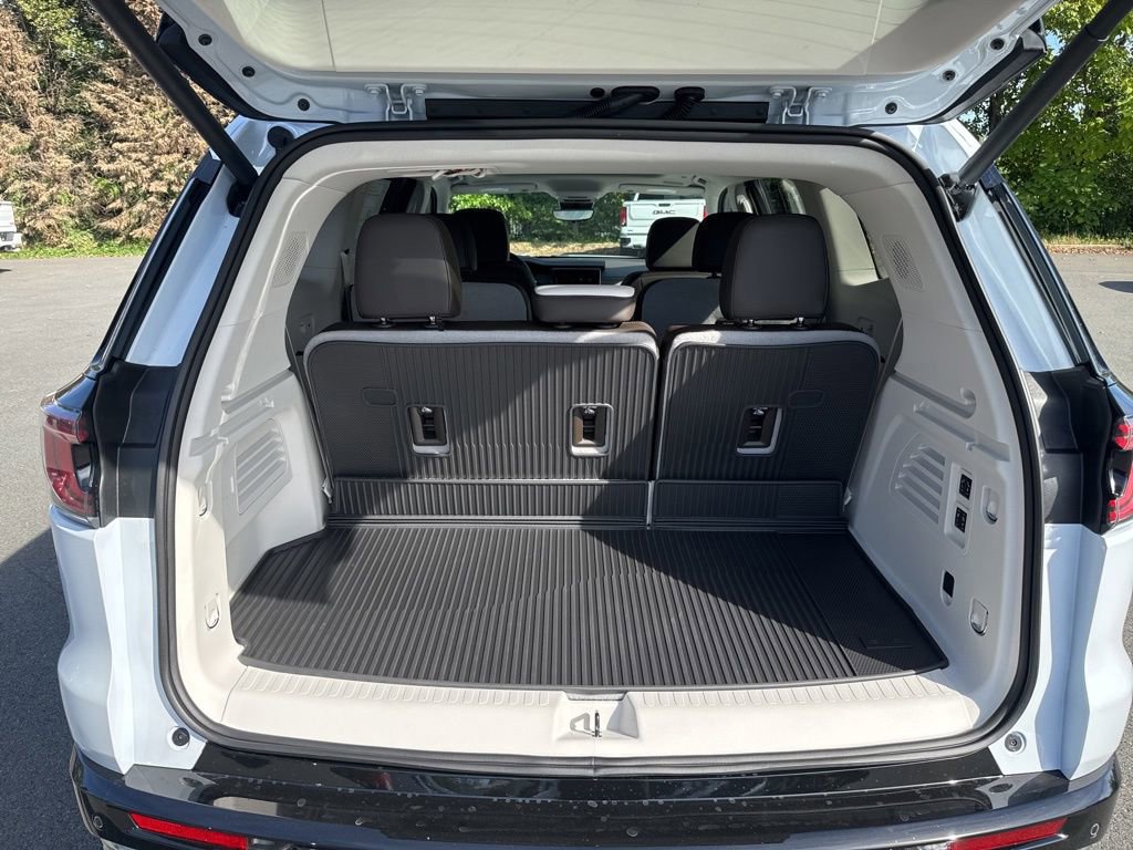 New 2026 GMC Acadia Denali w/ Super Cruise Package image 59