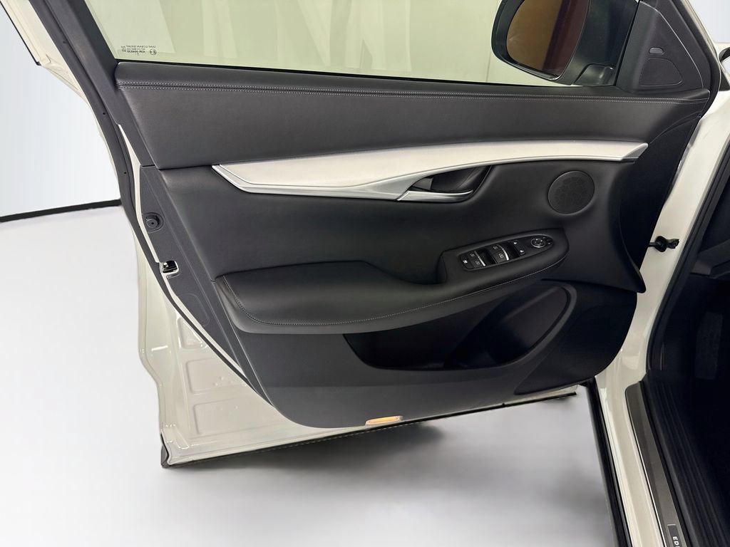 Used 2020 INFINITI QX50 Essential w/ Edition 30 Package AWD/4WD image 24