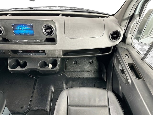 Used 2022 Mercedes-Benz Sprinter 144 Cargo image 28