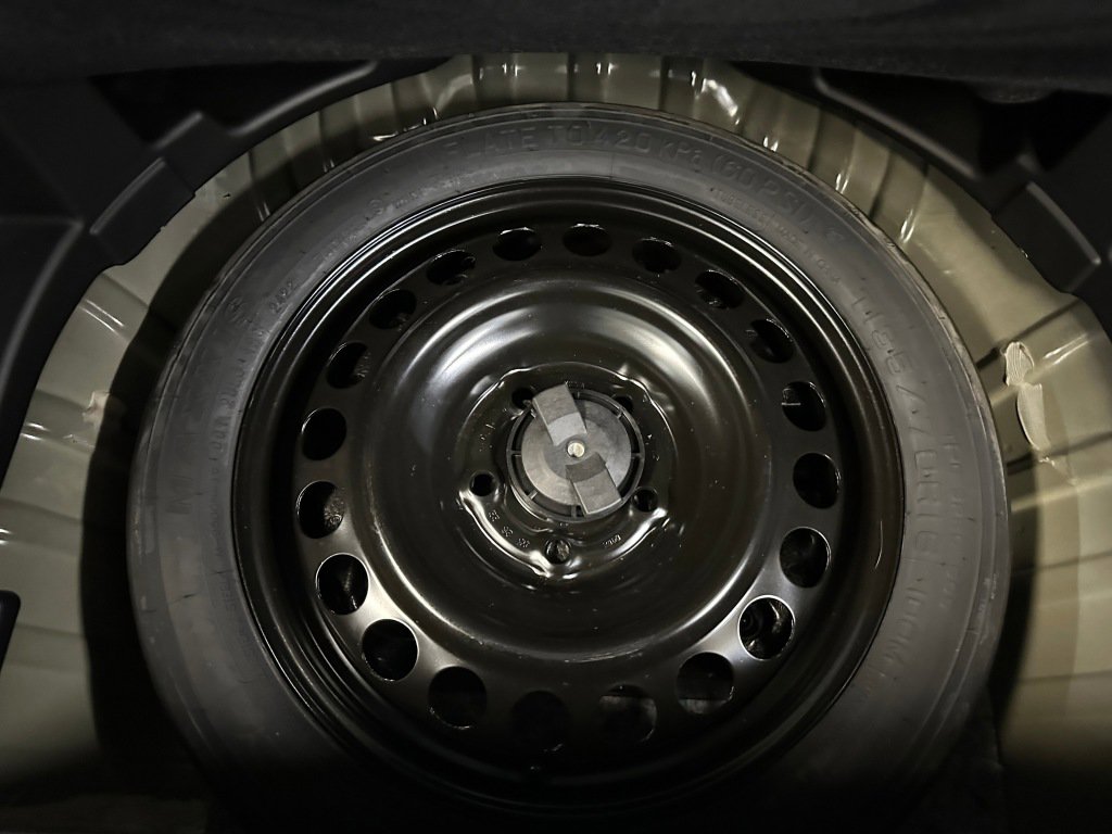 Certified 2022 GMC Terrain SLE w/ Driver Convenience Package image 26