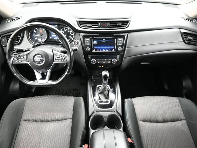 Used 2019 Nissan Rogue SV AWD/4WD image 17