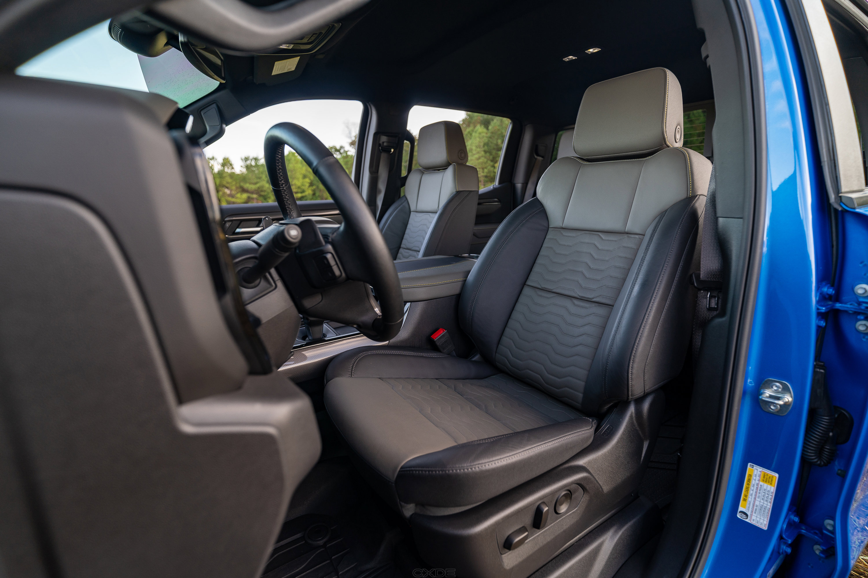 Used 2025 Chevrolet Silverado 1500 ZR2 AWD/4WD image 17