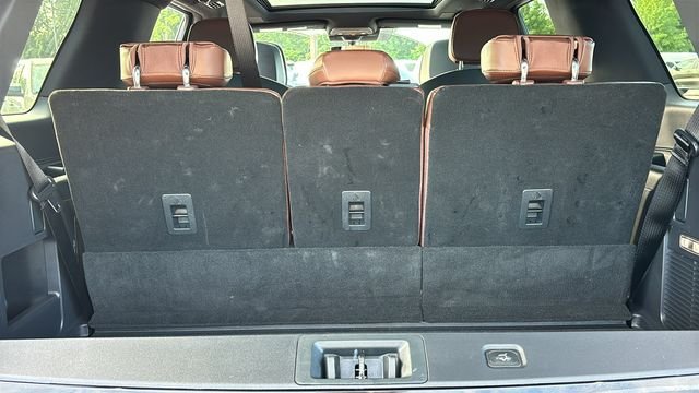 Used 2025 Lincoln Navigator Reserve AWD/4WD image 32