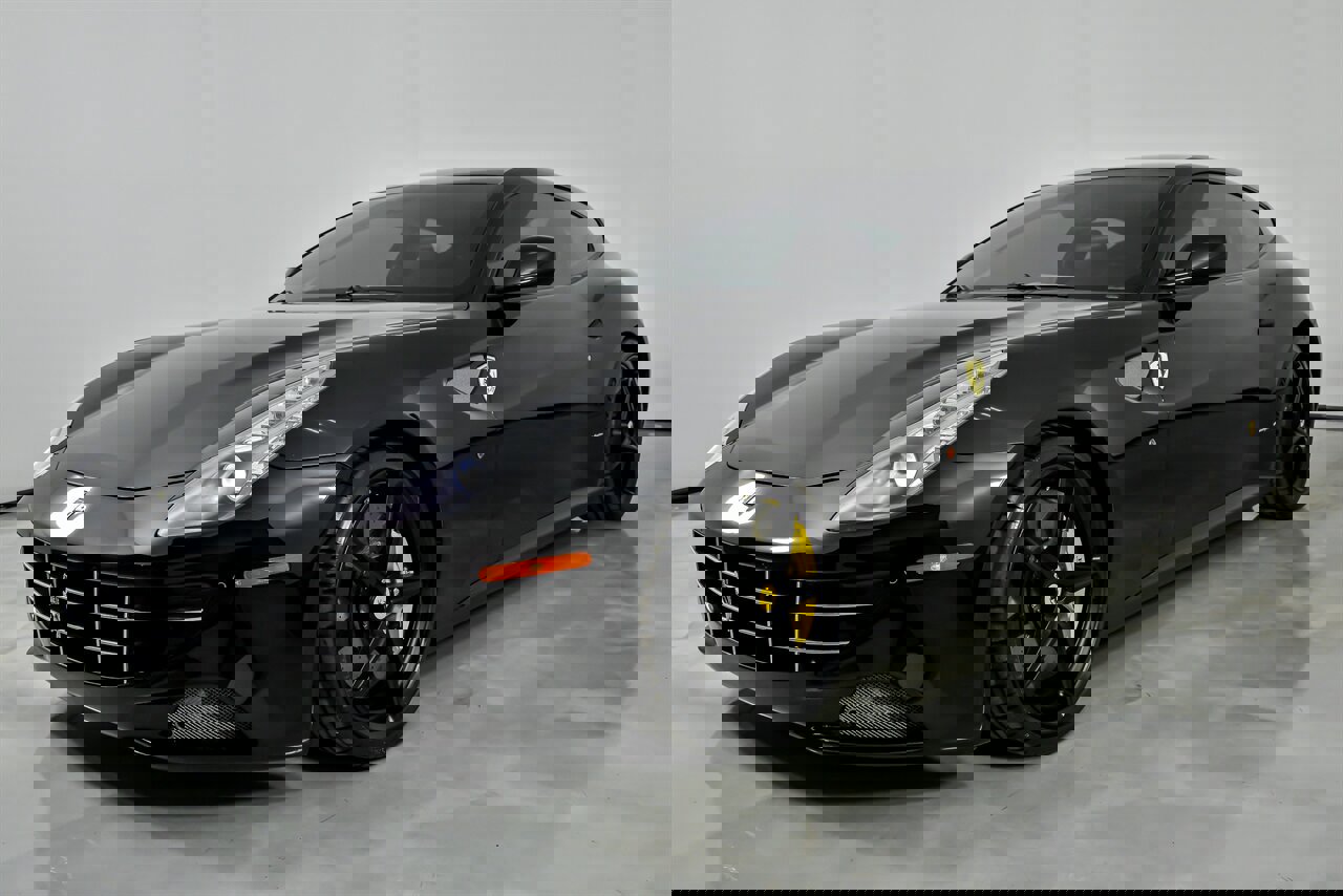 Used 2012 Ferrari FF image 6