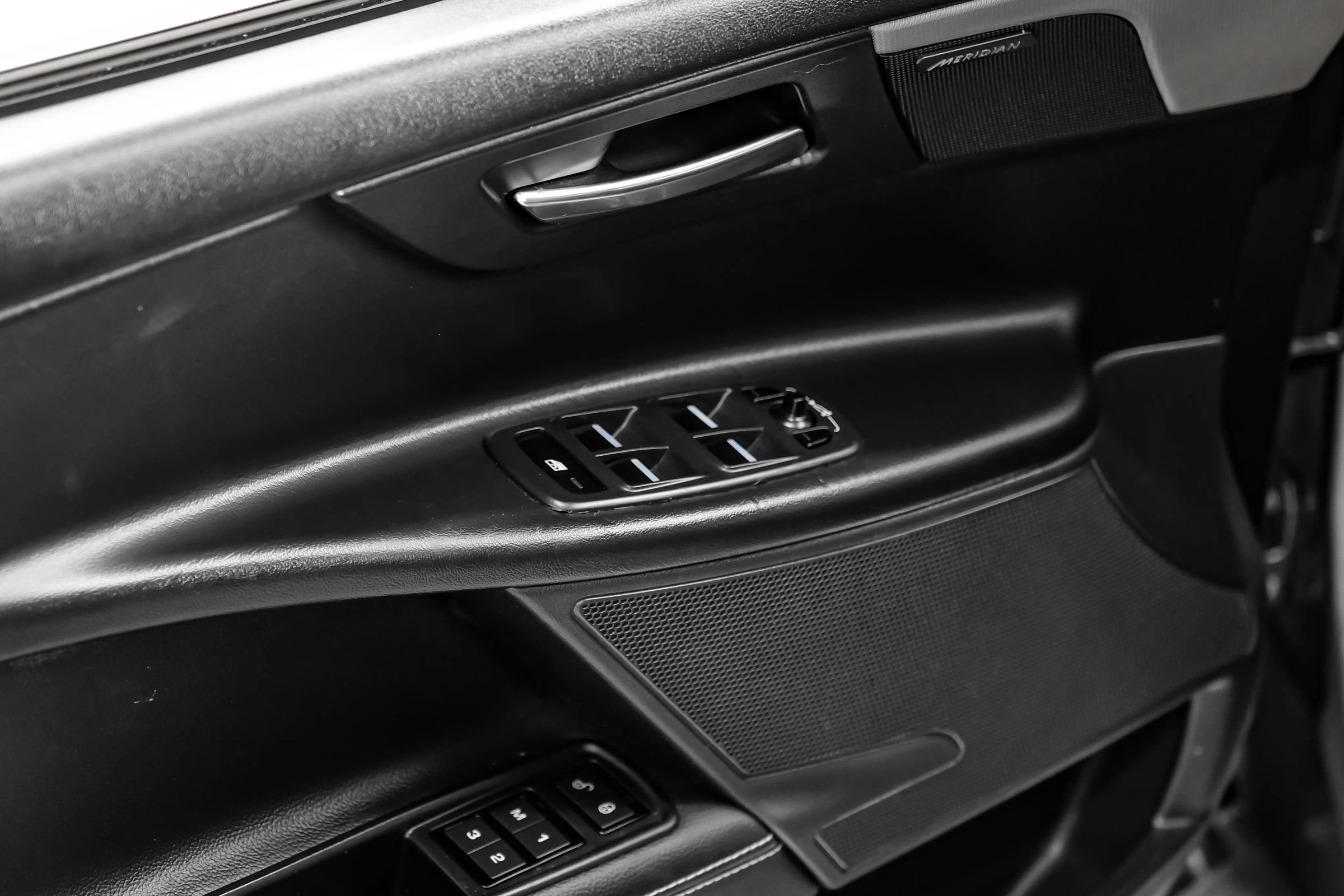Used 2019 Jaguar XE R-Sport AWD/4WD image 52