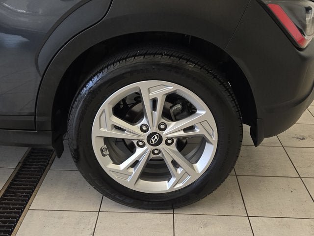 Used 2022 Hyundai Kona SEL w/ Cargo Package FWD image 12